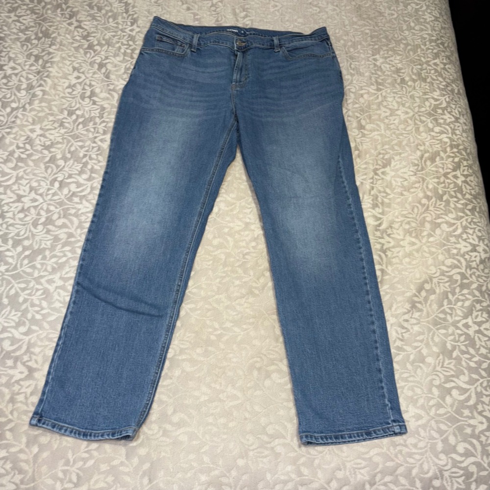 Old Navy Wow Boyfriend Jeans Womens 16 Mid-Rise Medium Wash Denim Blue (B59)